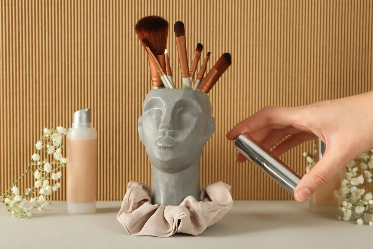Limpiador brochas - InternationalCosmetic