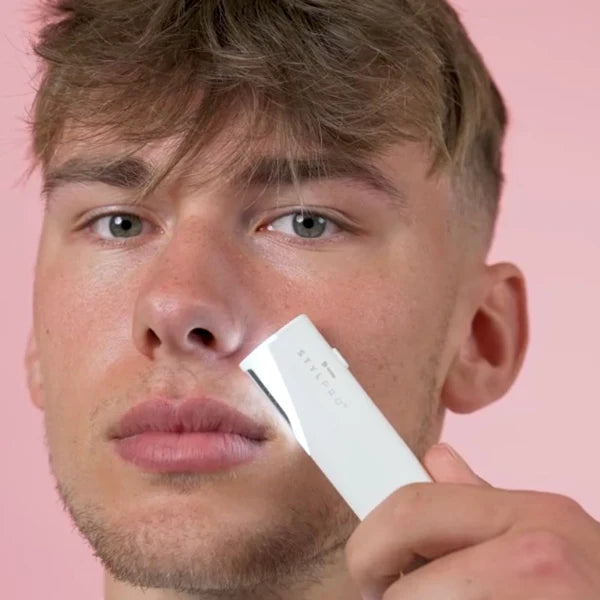 STYLPRO | 2-in-1 Light Up Sonic Dermaplane