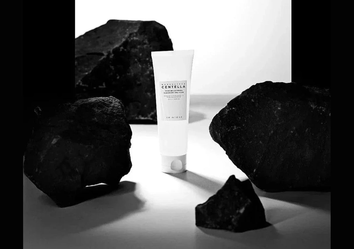 SKIN 1004 | Madagascar Centella Tone Brightening Cleansing Gel Foam - 125ml