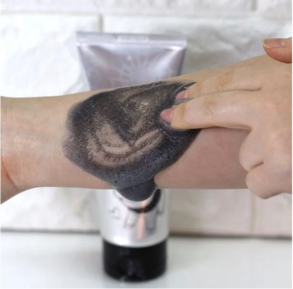 Mousse Nettoyante Élastique pour Pores Milky Piggy