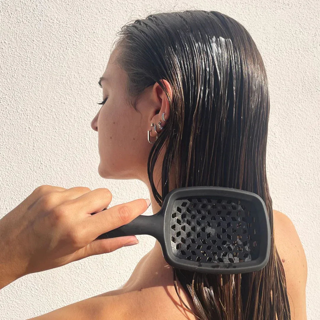 MONCHO MORENO | Magic Unraveller - InternationalCosmetic