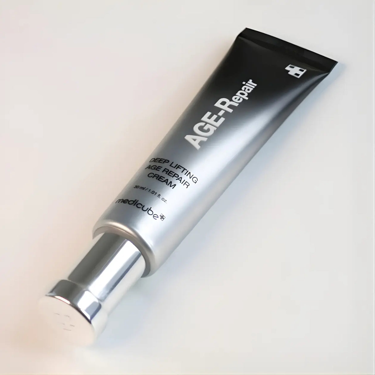 MEDICUBE | Deep Lifting Age Repair Cream - 30ml