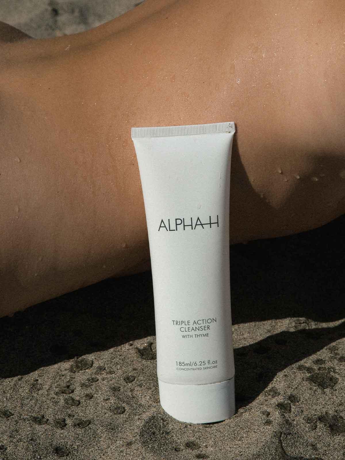 ALPHA-H | Triple Action Cleanser - InternationalCosmetic