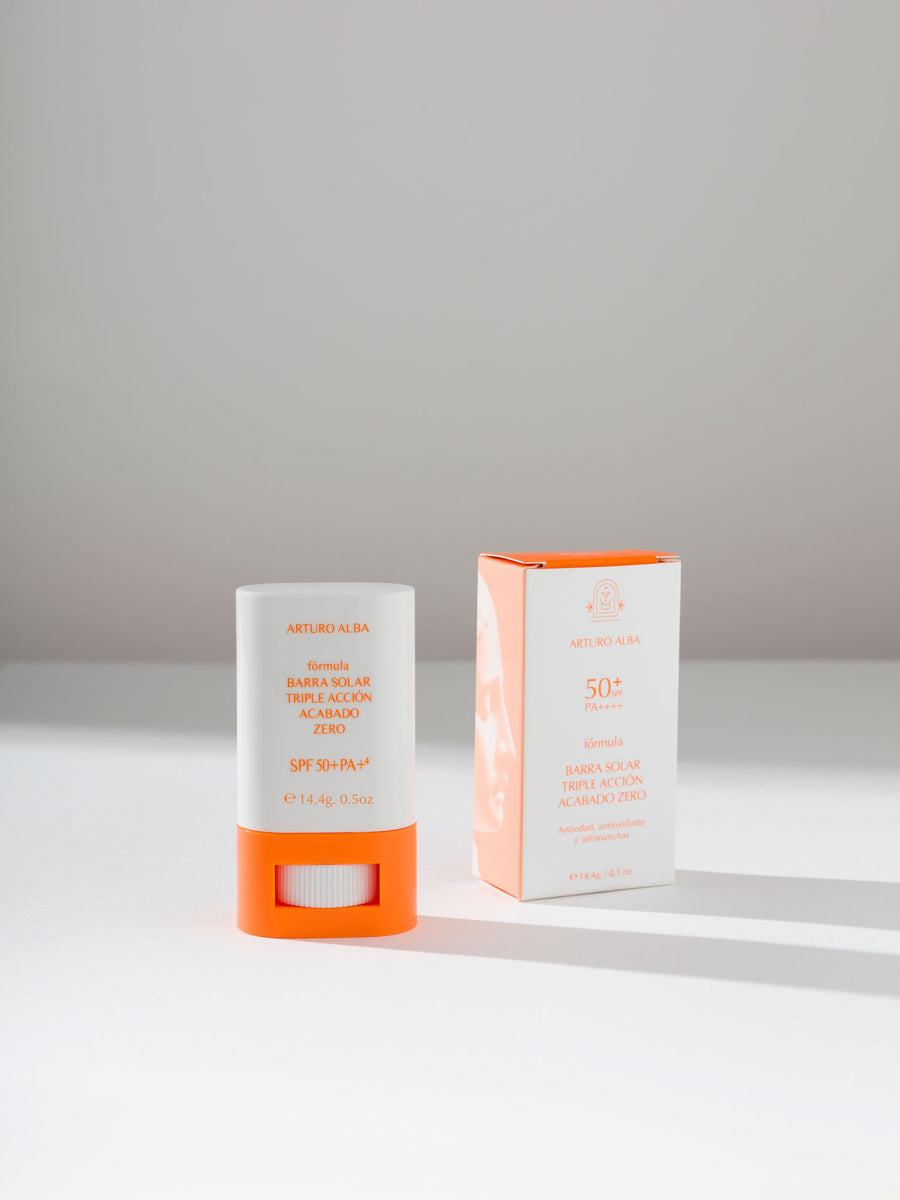 ARTURO ALBA | Barra Solar Triple Acción Acabado Zero SPF50+ - 14.4gr