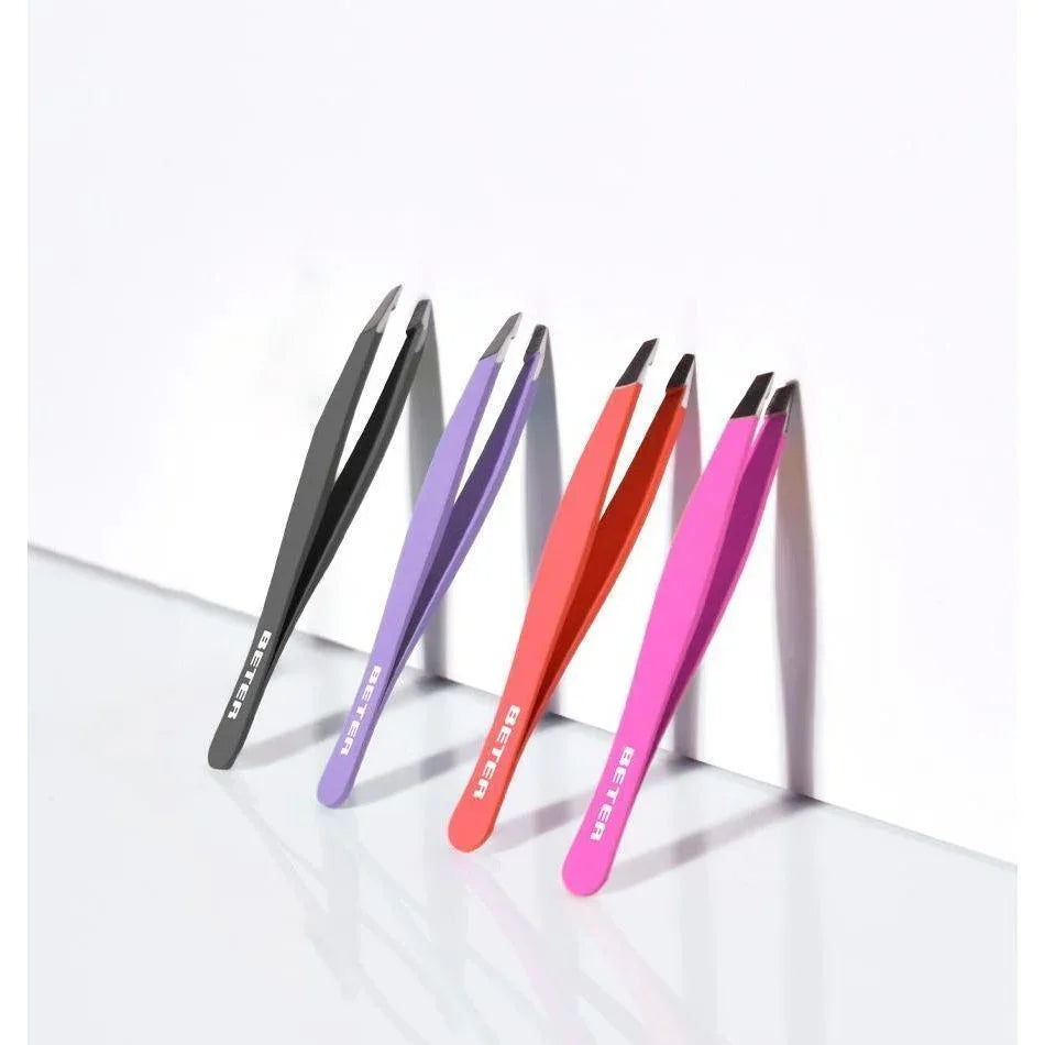 BETER | Pinza de Depilar Punta Oblicua Soft Touch - InternationalCosmetic