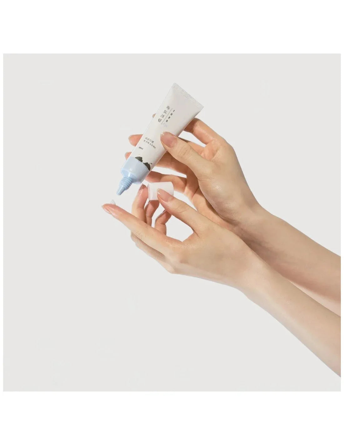 ROUND LAB | 1025 Dokdo Eye Cream - 30 ml - InternationalCosmetic