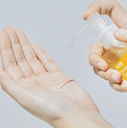 MEDIPEEL | Vitamin Deep‑Tox Cleansing Oil - 200 ml - InternationalCosmetic