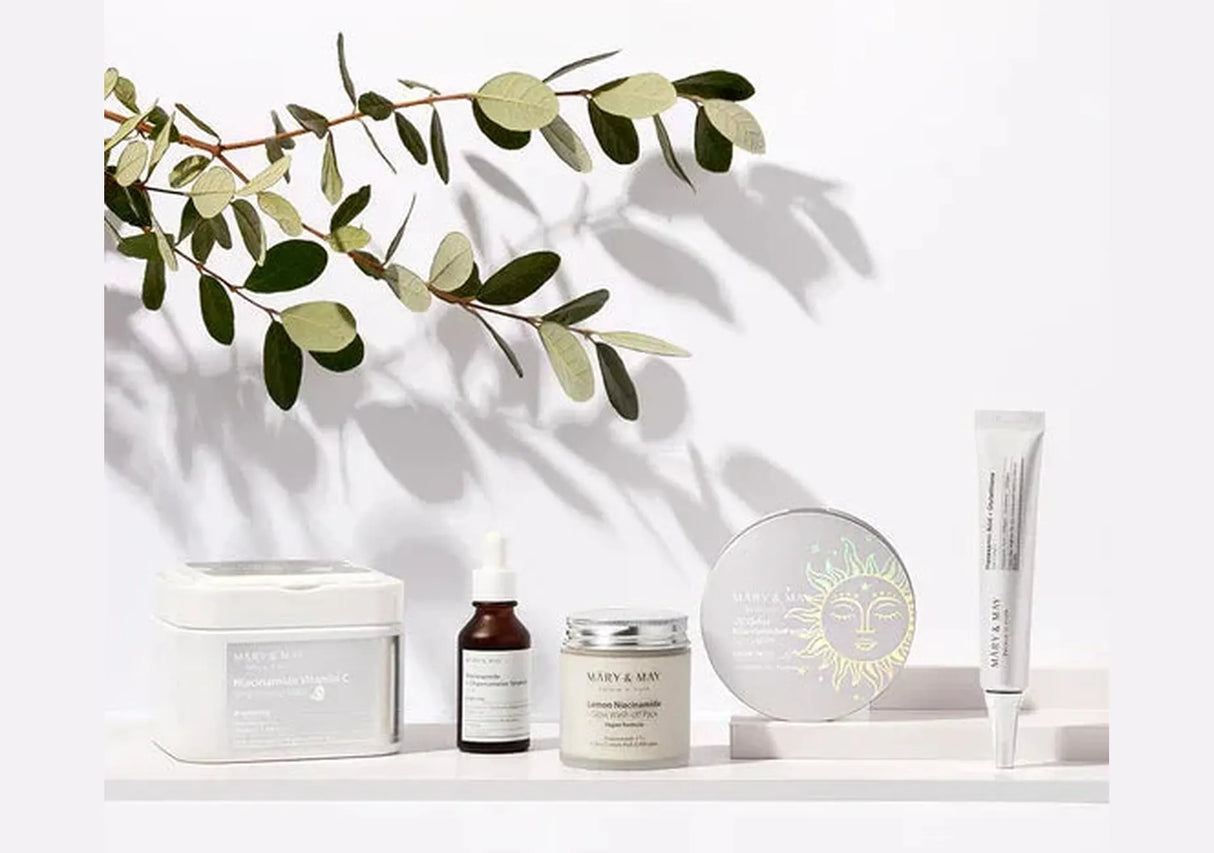 MARY & MAY | Vegan Niacinamide Panthenol Sun Cushion SPF50+ - 25 gr