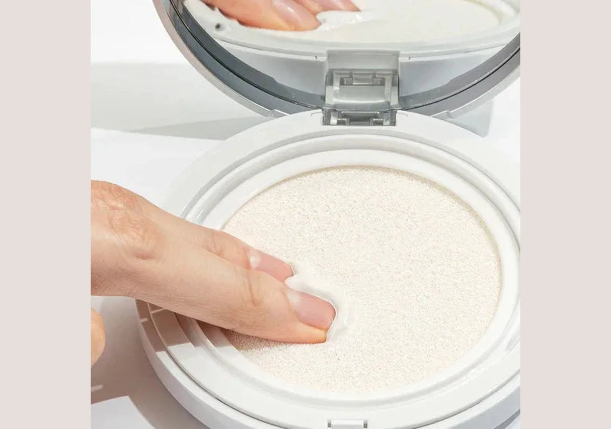 MARY & MAY | Vegan Niacinamide Panthenol Sun Cushion SPF50+ - 25 gr