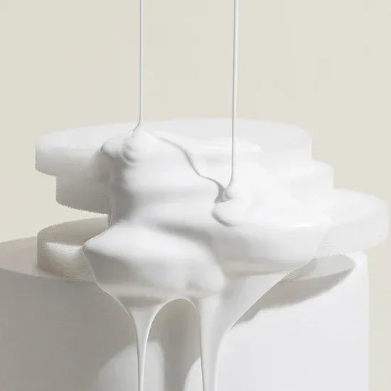 MARY & MAY | Vegan Niacinamide Panthenol Sun Cushion SPF50+ - 25 gr - InternationalCosmetic