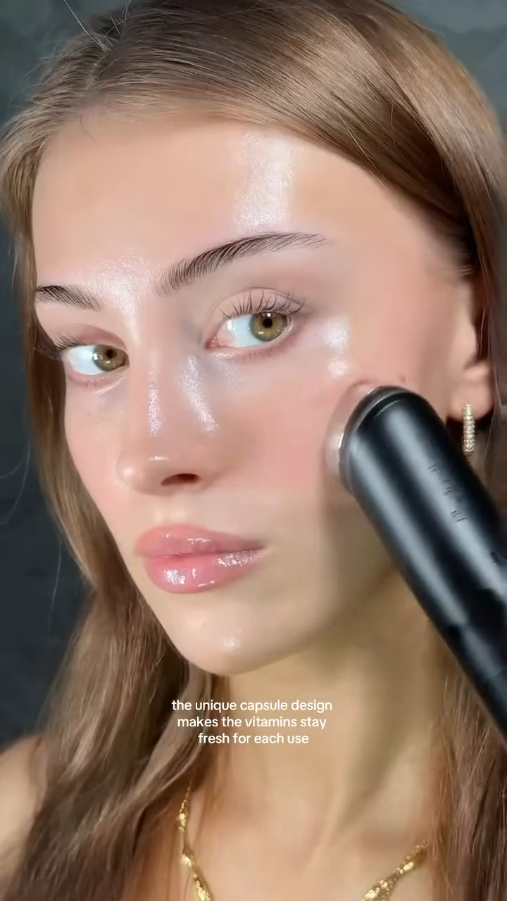 MEDICUBE | Deep Vita C Capsule Cream - 55 gr