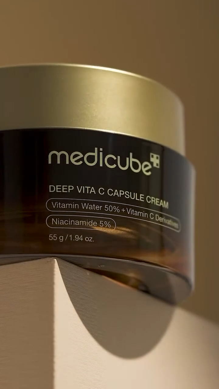 MEDICUBE | Deep Vita C Capsule Cream - 55 gr