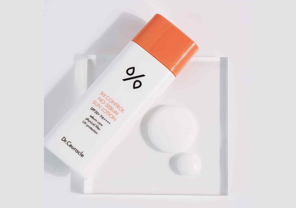 DR. CEURACLE | 5α Control No-sebum Sun Lotion SPF50+ - 50ml