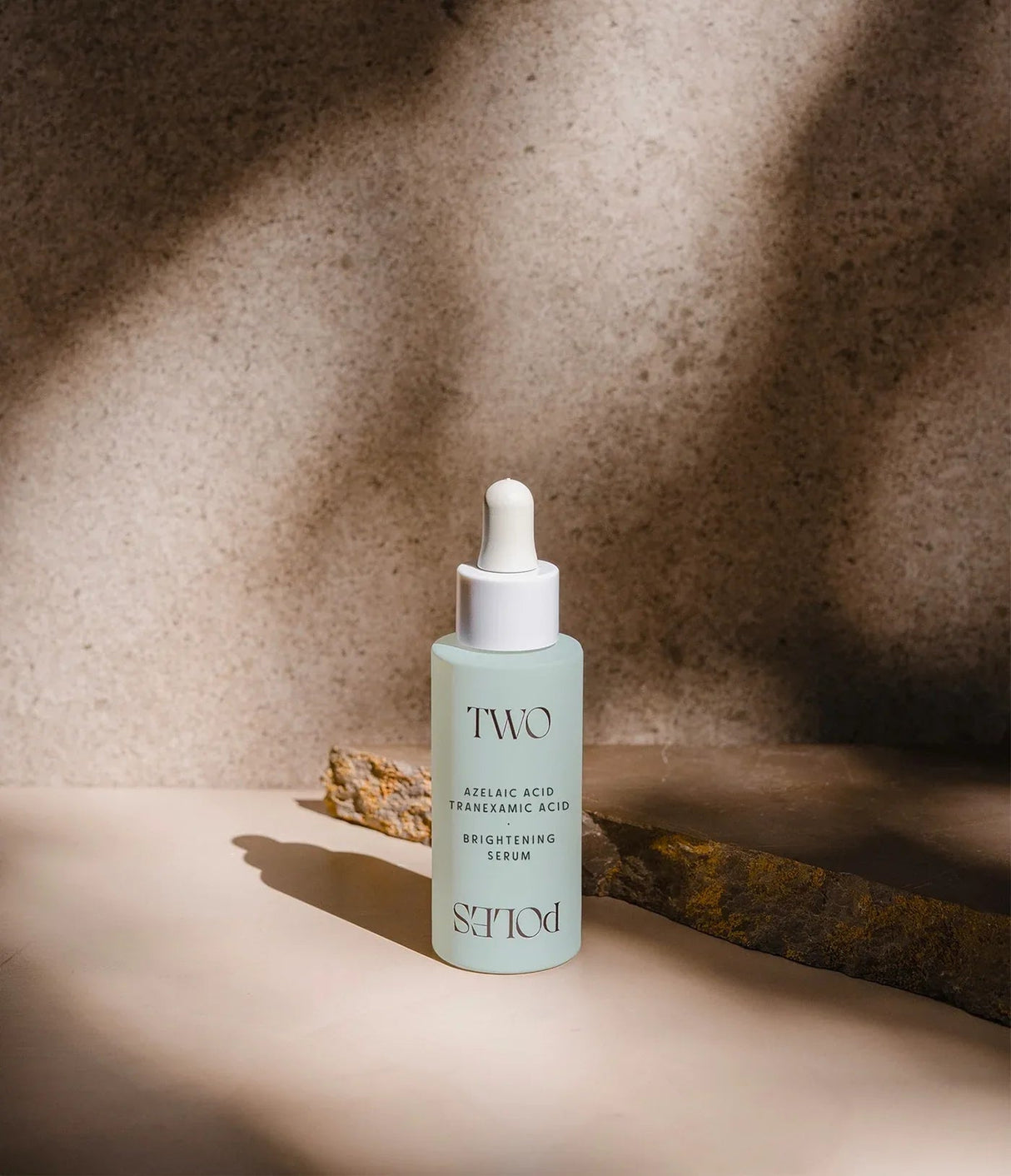 TWO POLES | Brightening Serum - 30ml - InternationalCosmetic