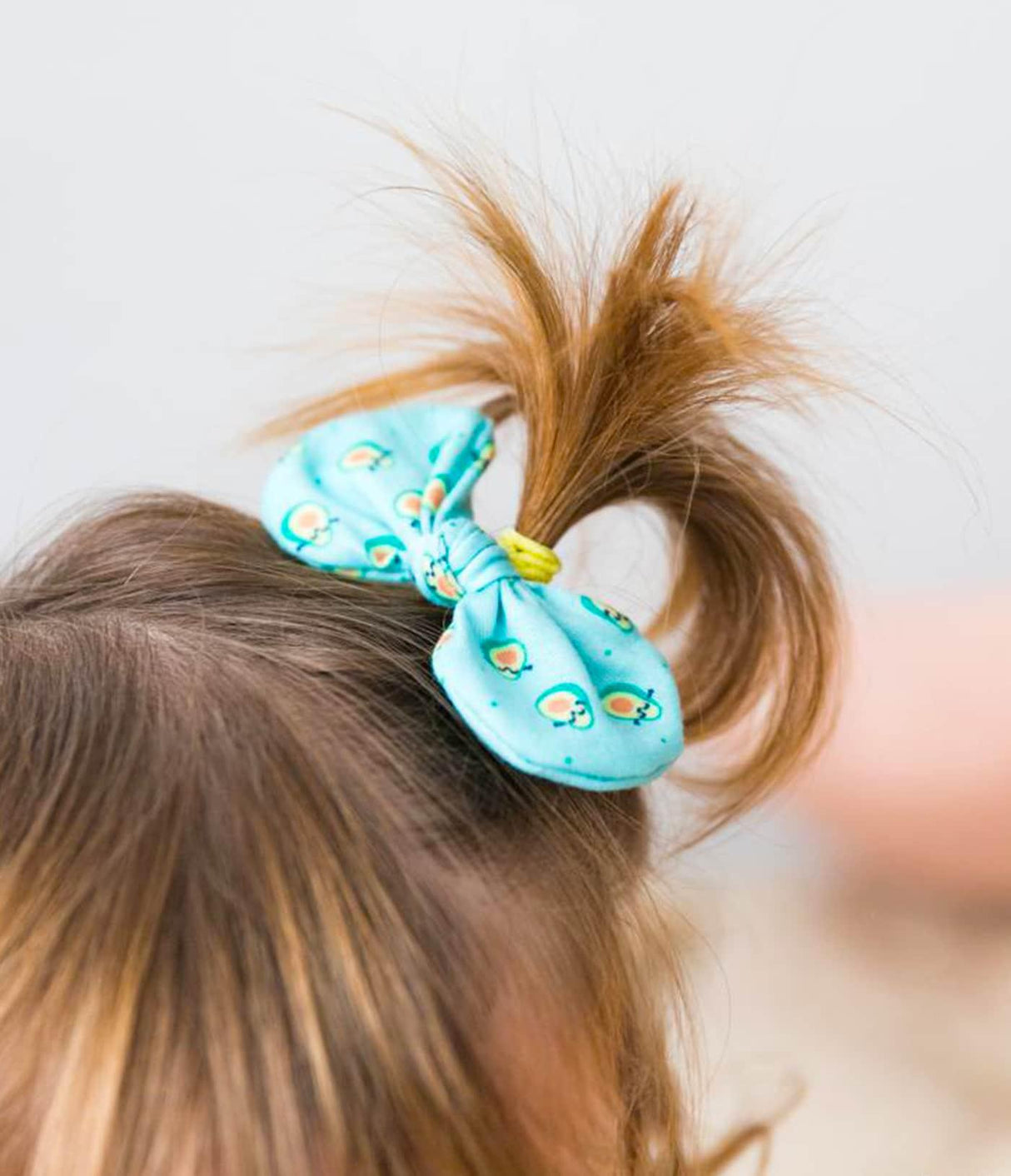 BETER | Coleteros Elásticos con Lazo Estampado Avocado (2 unidades) - InternationalCosmetic