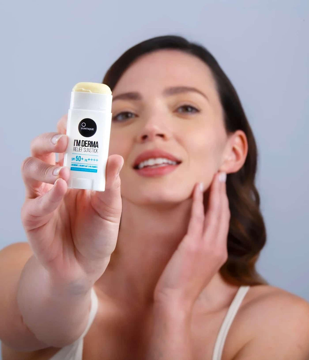 SUNTIQUE | I'M Derma Relief Sunstick SPF50+ - 15ml - InternationalCosmetic