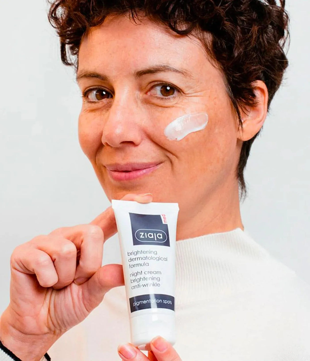 ZIAJA | Night Cream Brightening Anti-Wrinkle - 50ml - InternationalCosmetic