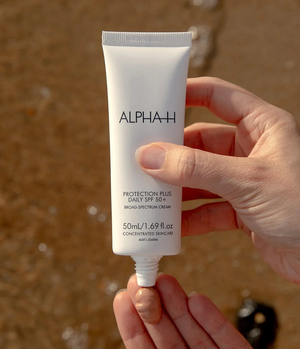 ALPHA-H | Protection Plus Daily SPF50+ - 50ml - InternationalCosmetic