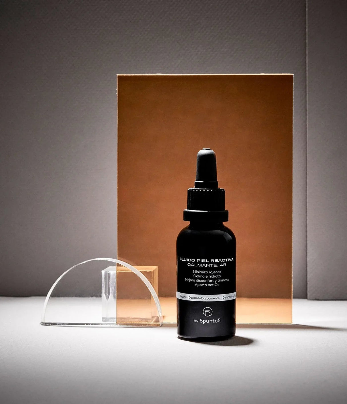 5PUNTO5 | Fluido Piel Reactiva - 30ml - InternationalCosmetic