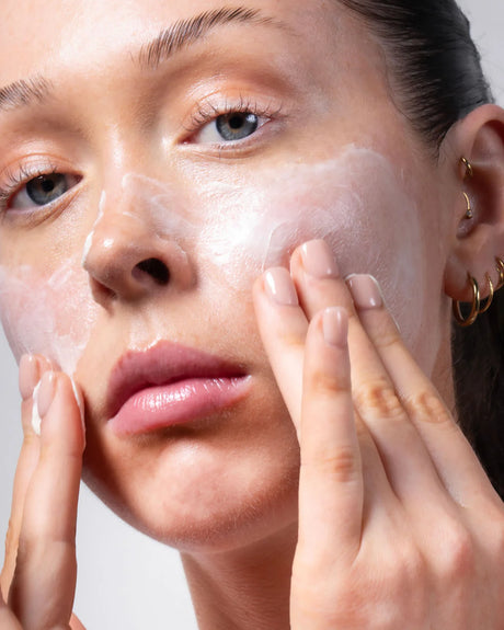 FACE THEORY | Glow-C Cream Cleanser - 150ml