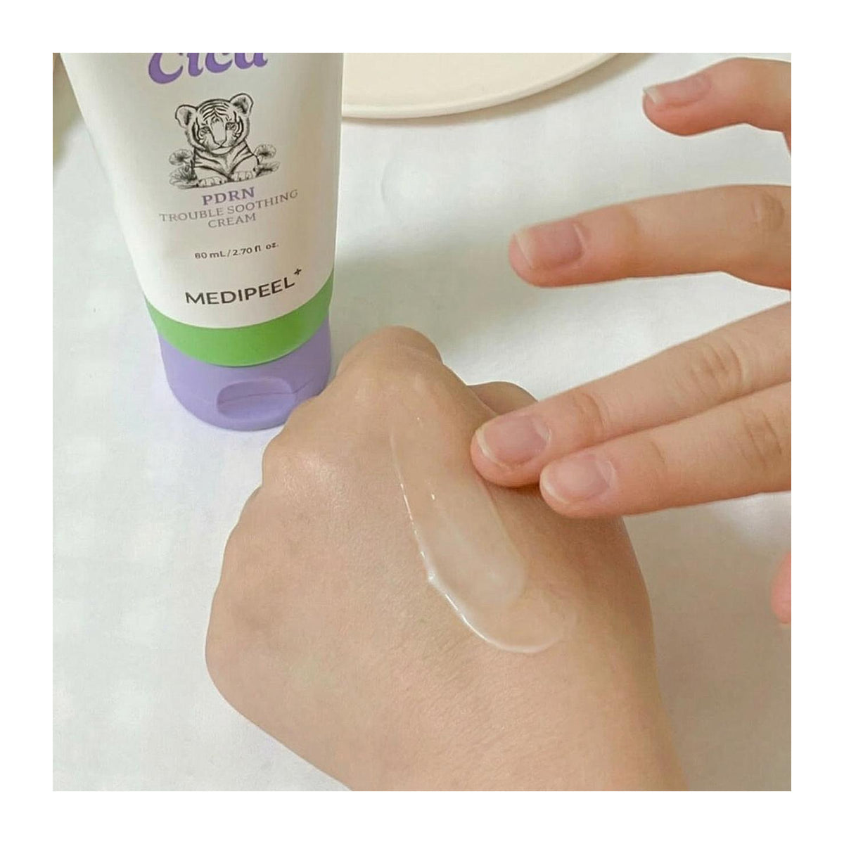 MEDIPEEL Young Cica PDRN Trouble Soothing Cream · 80 ml · imagen 3