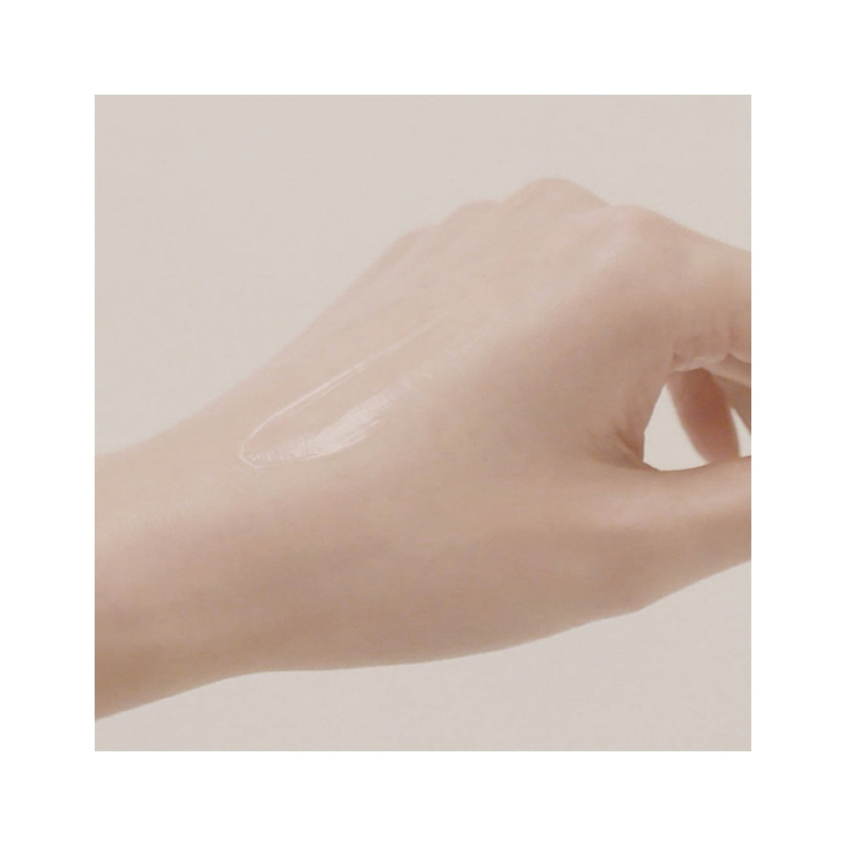 Black Rice Hyaluronic Essence - 50ml — imagen 2