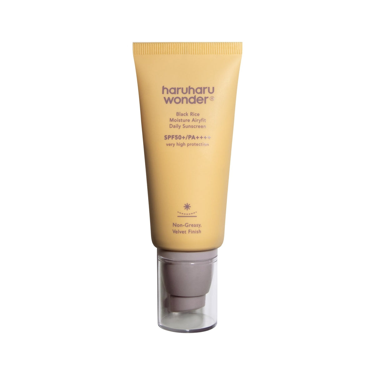 Black Rice Moisture Airyfit Daily Sunscreen 50ml sobre fondo blanco