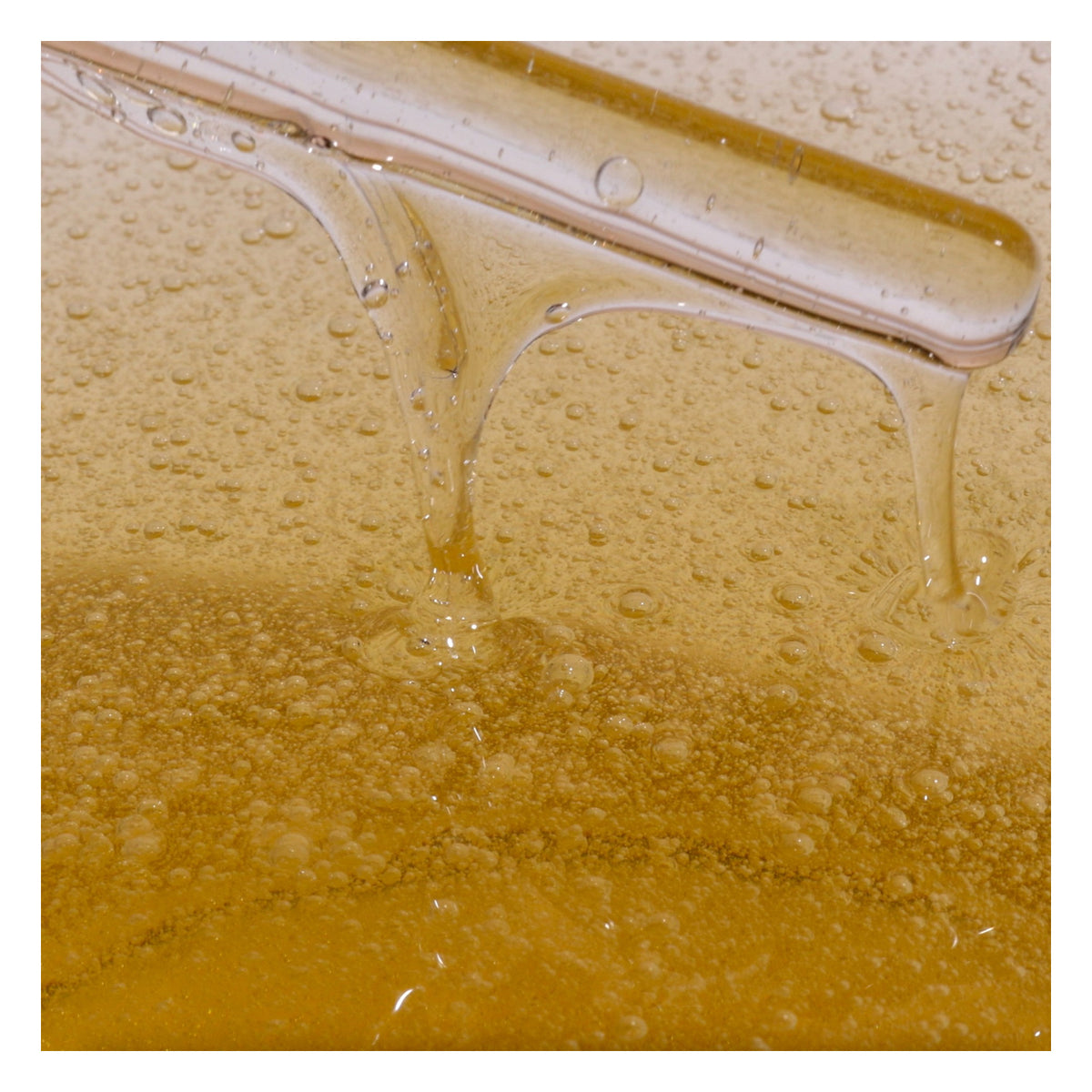 NUTSELINE | Aroma Nut Slim Fit Oil Wash - 315ml — imagen 3 · detalle de textura o aplicación