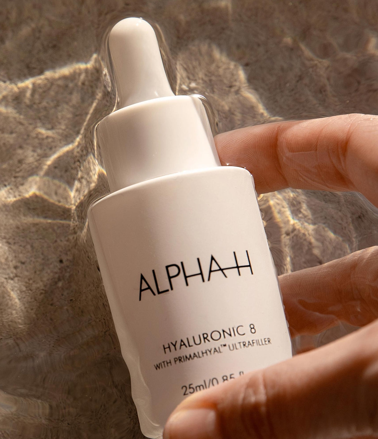 Hyaluronic 8 Super Serum de Alpha-H