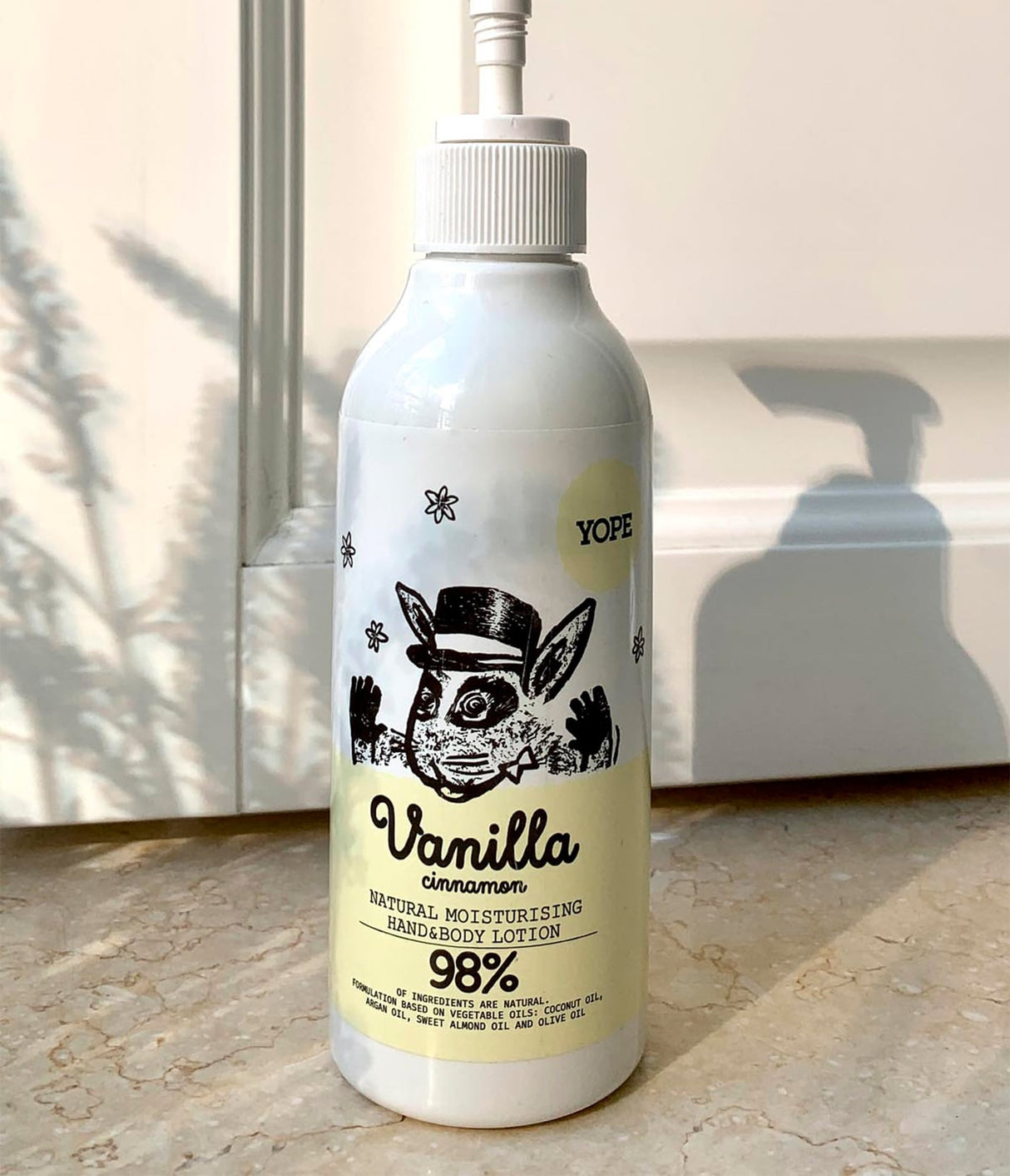 Vanilla and Cinnamon Natural Hand and Body Lotion de Yope