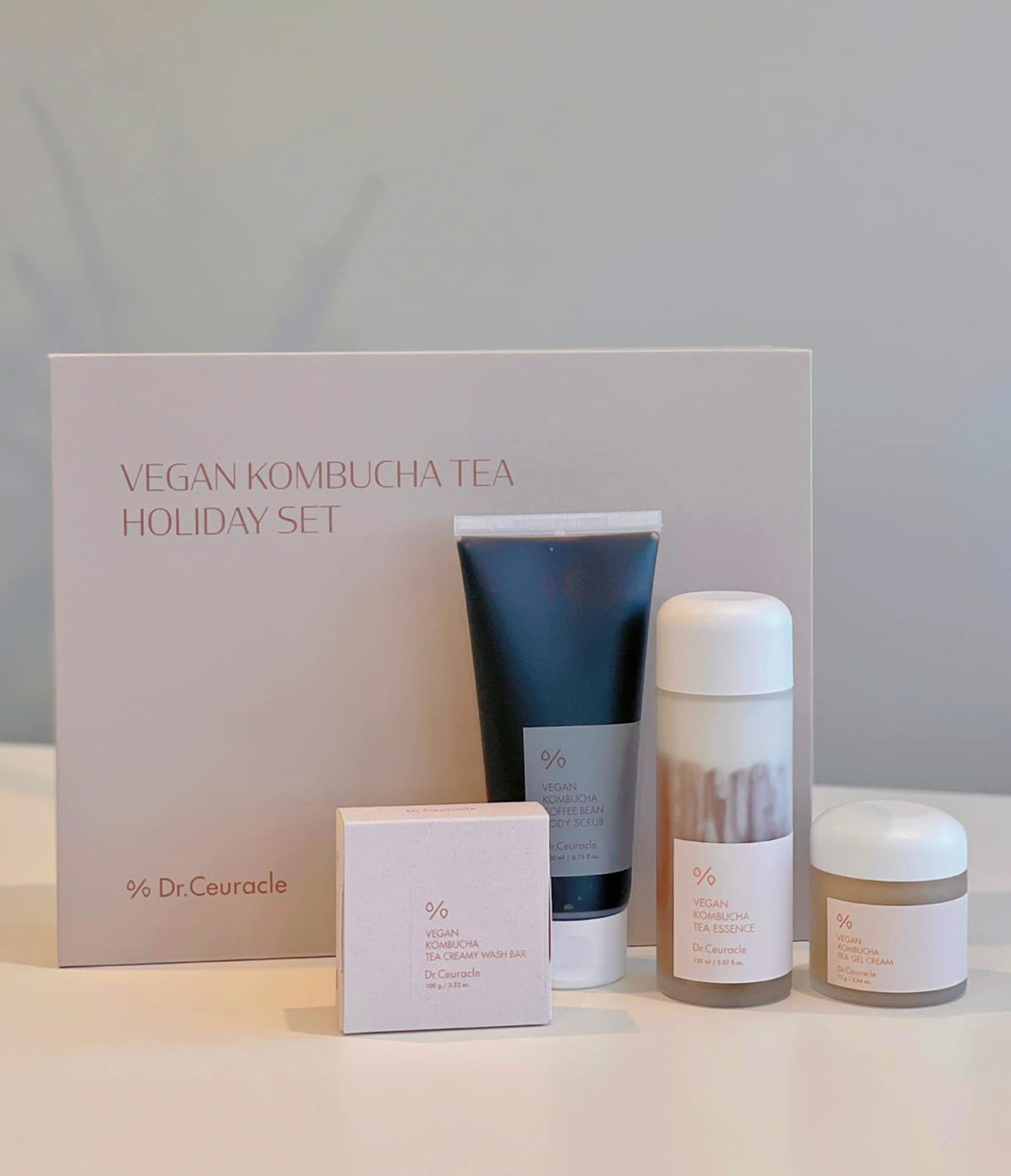 Vegan Kombucha Tea Holiday Set de Dr. Ceuracle